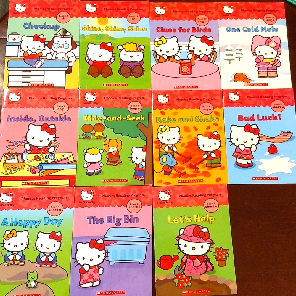 Hello Kitty phonics book early readers set of 11